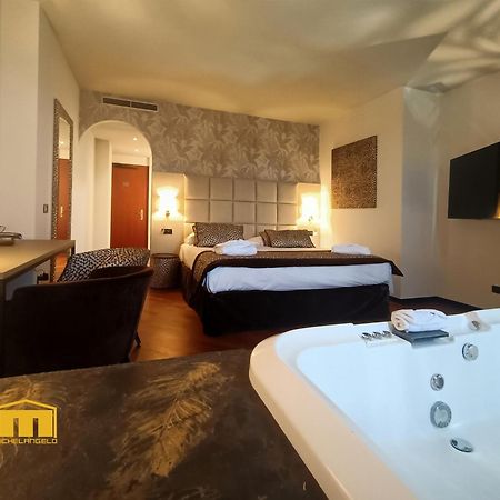 Hotel Michelangelo Palace Terni Esterno foto