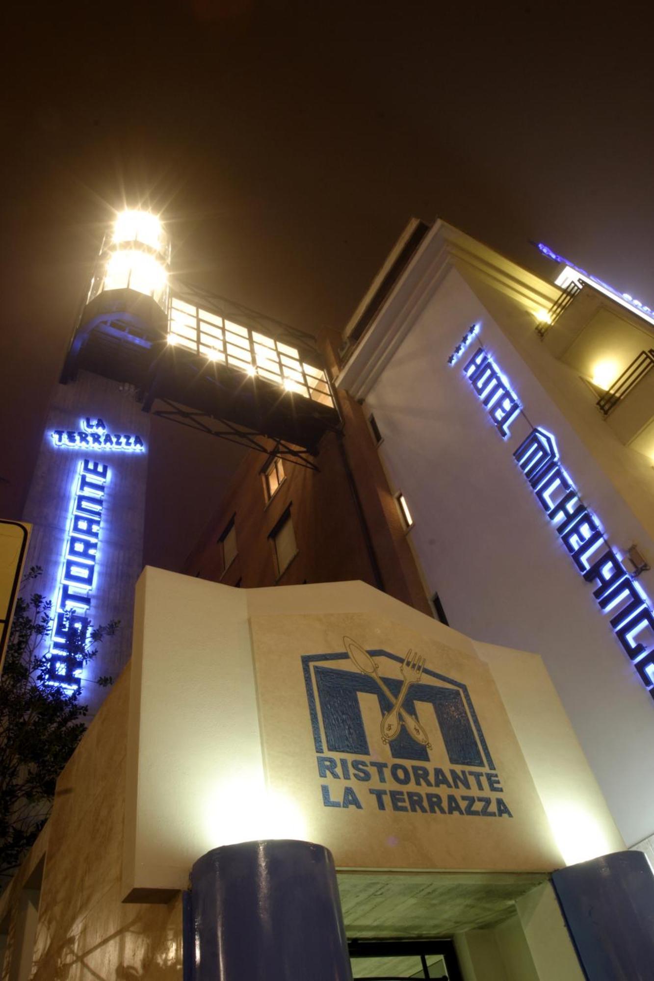 Hotel Michelangelo Palace Terni Esterno foto