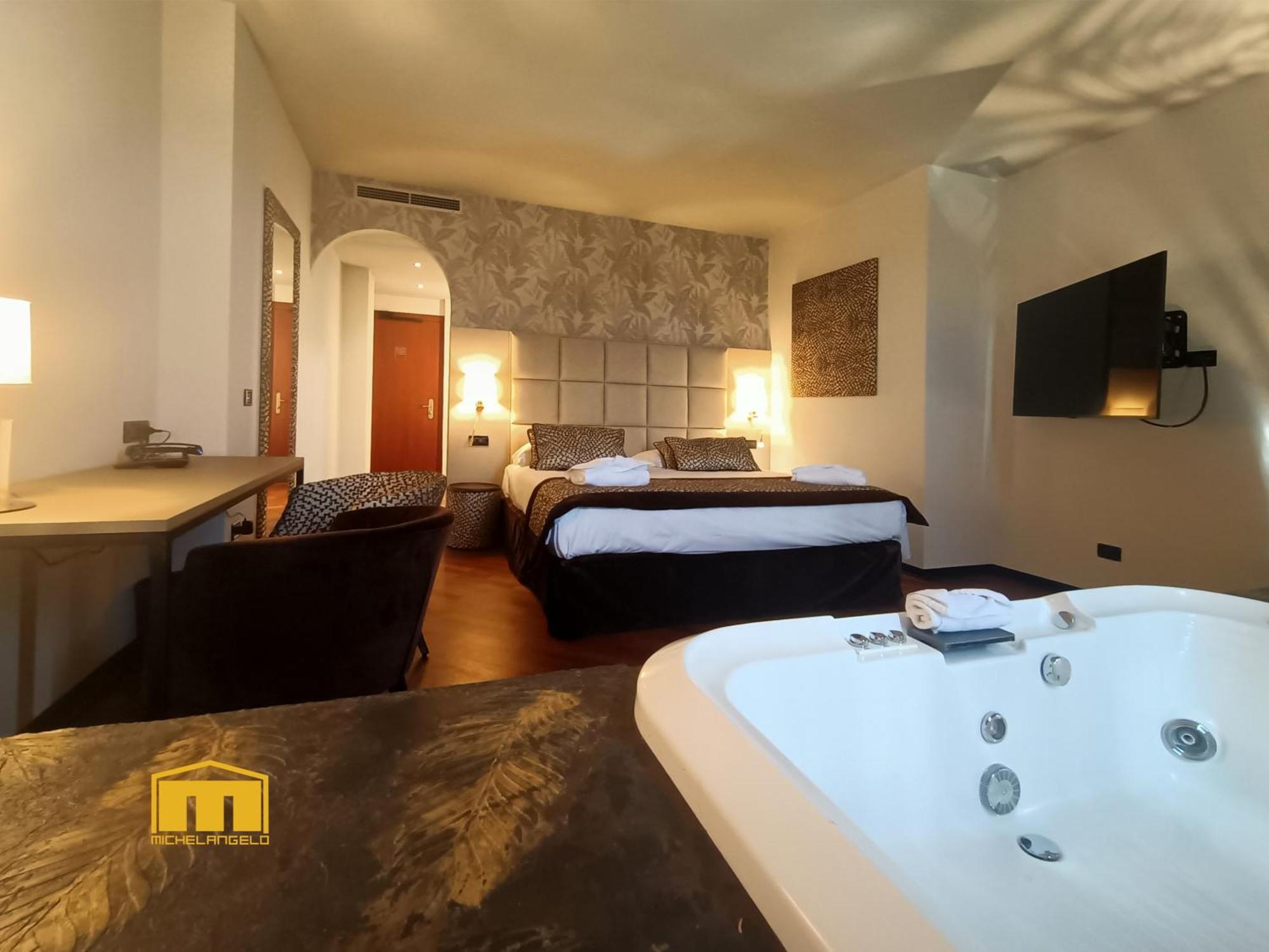 Hotel Michelangelo Palace Terni Esterno foto