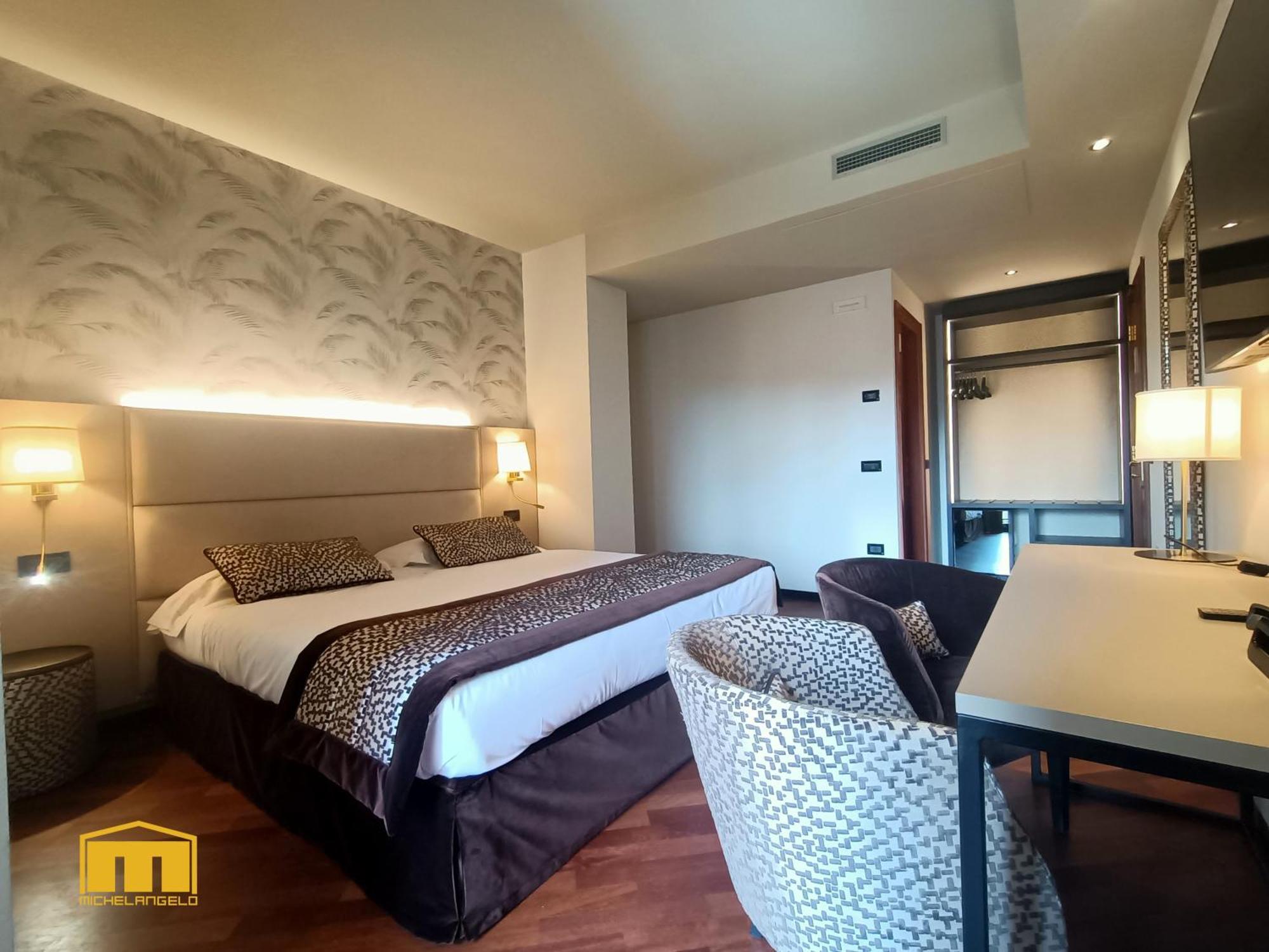 Hotel Michelangelo Palace Terni Esterno foto
