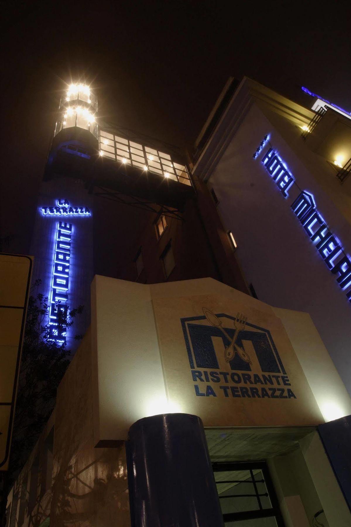 Hotel Michelangelo Palace Terni Esterno foto