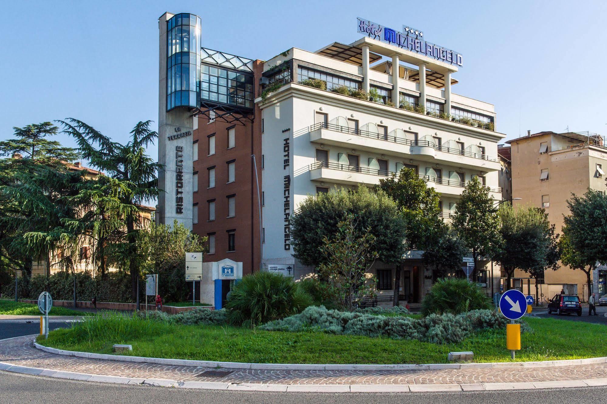 Hotel Michelangelo Palace Terni Esterno foto